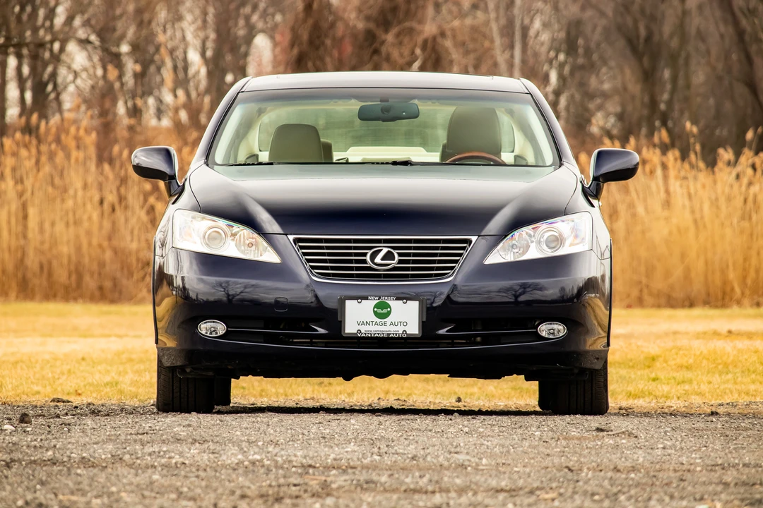 2008 Lexus ES 5th Gen - Image 10 of 31