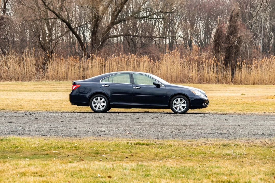 2008 Lexus ES 5th Gen - Image 14 of 31