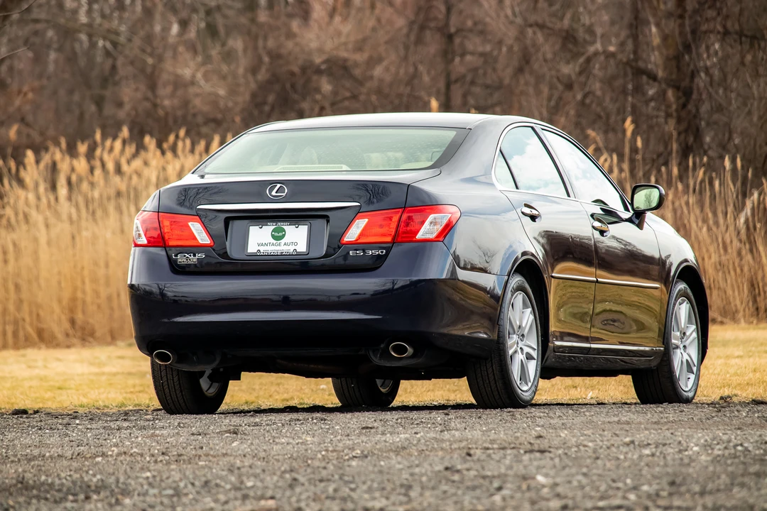 2008 Lexus ES 5th Gen - Image 16 of 31