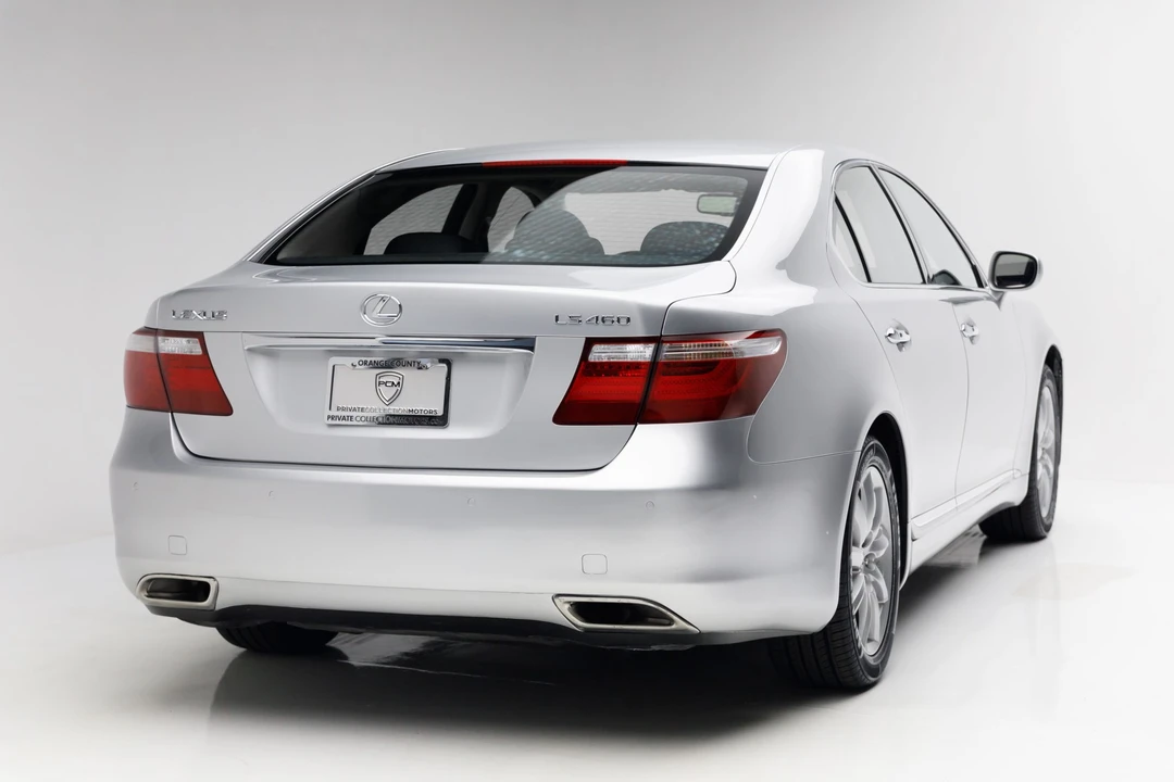 2008 Lexus LS 4th Gen - Image 9 of 31