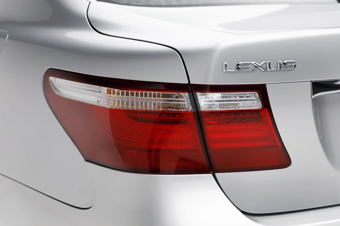 2008 Lexus LS 4th Gen - Image 31 of 31