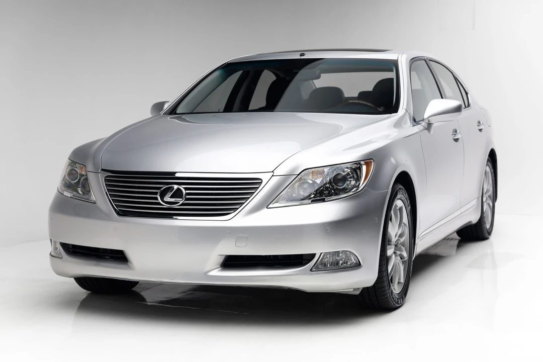 2008 Lexus LS 4th Gen - Image 4 of 31