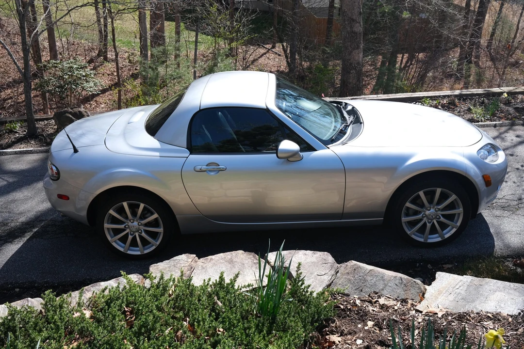 2008 Mazda NC MX-5 Miata - Image 10 of 31