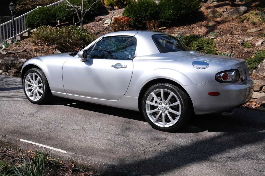 2008 Mazda NC MX-5 Miata - Image 5 of 31