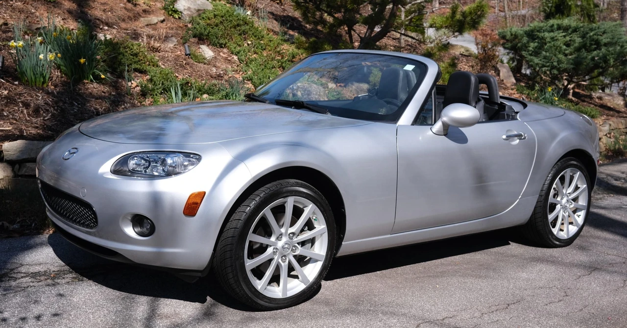 2008 Mazda NC MX-5 Miata - Image 16 of 31