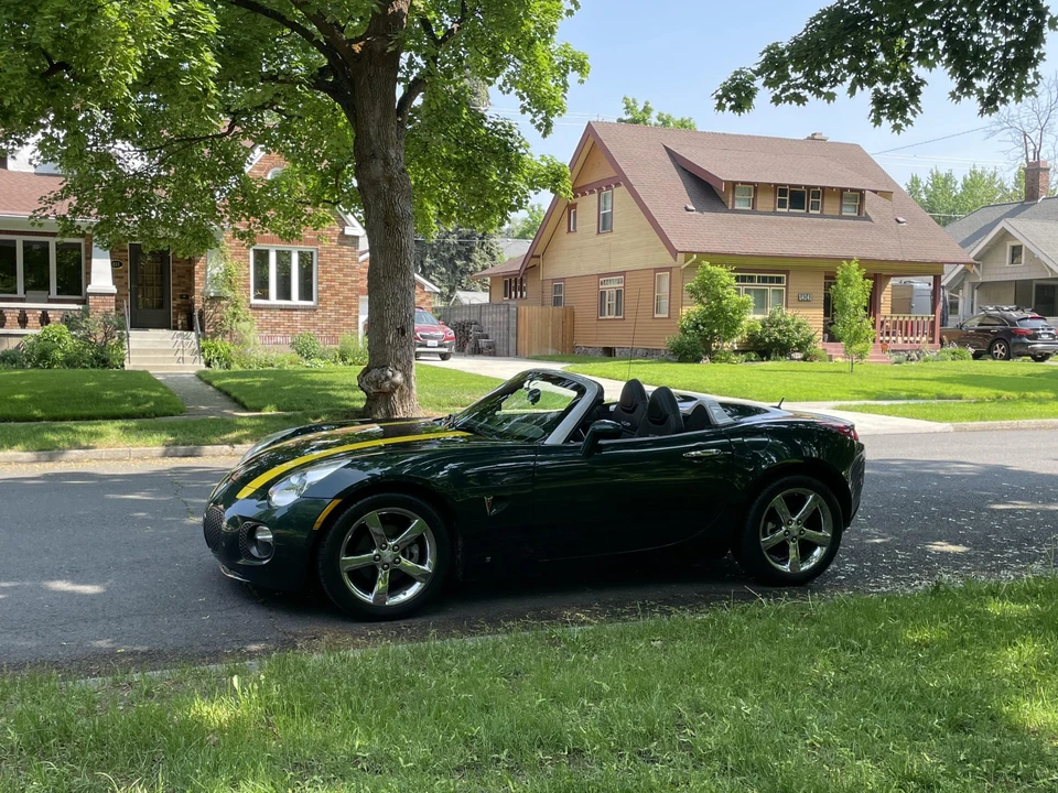 2008 Pontiac Solstice GXP - Image 3 of 31