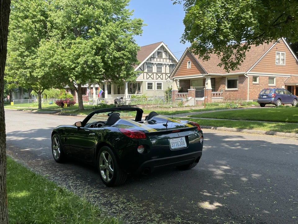 2008 Pontiac Solstice GXP - Image 5 of 31