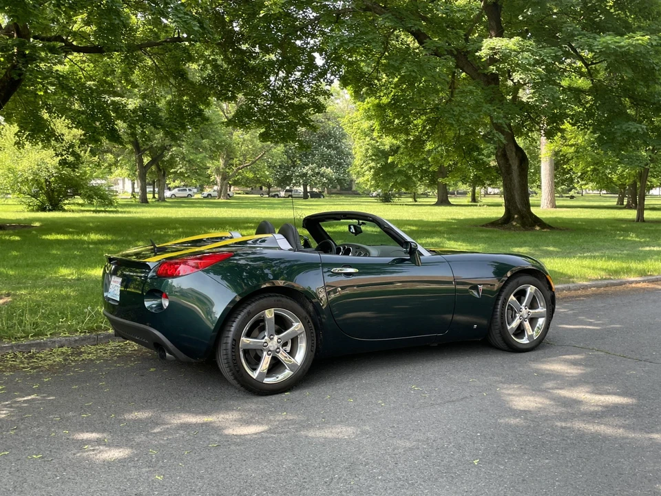 2008 Pontiac Solstice GXP - Image 8 of 31