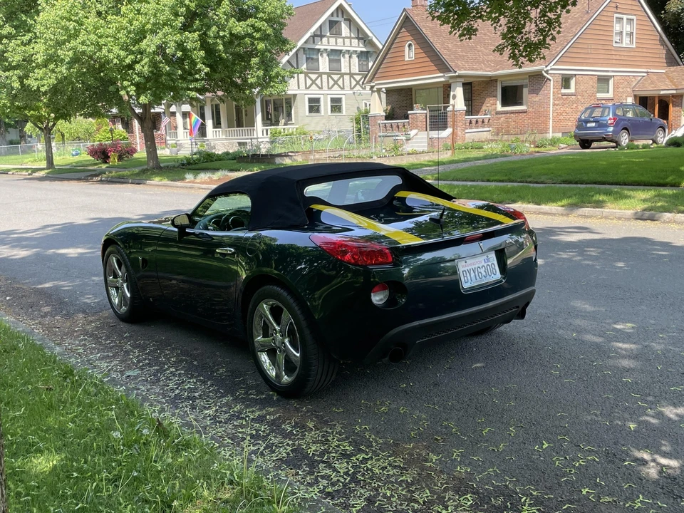 2008 Pontiac Solstice GXP - Image 16 of 31