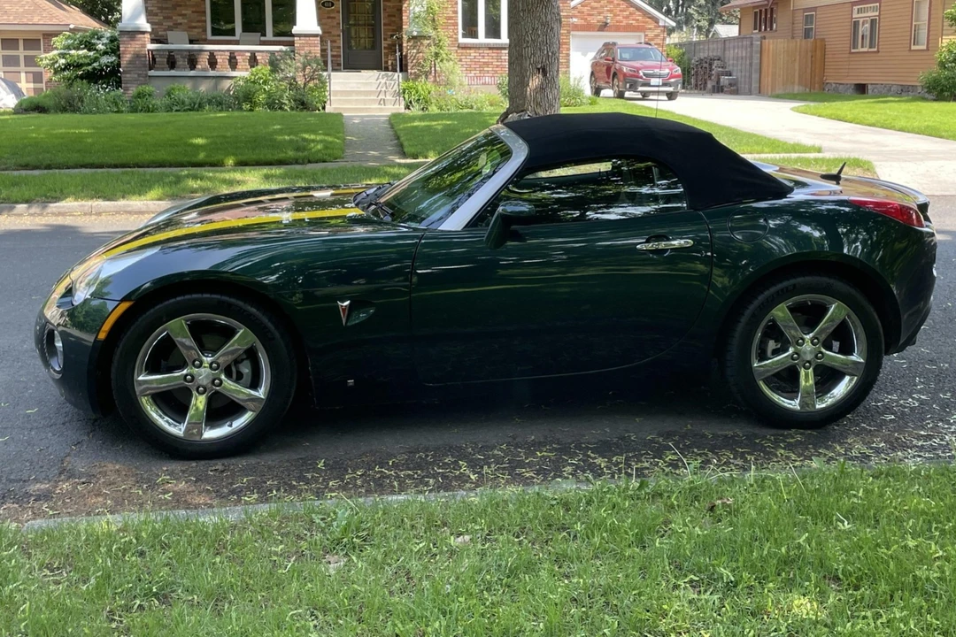 2008 Pontiac Solstice GXP - Image 15 of 31