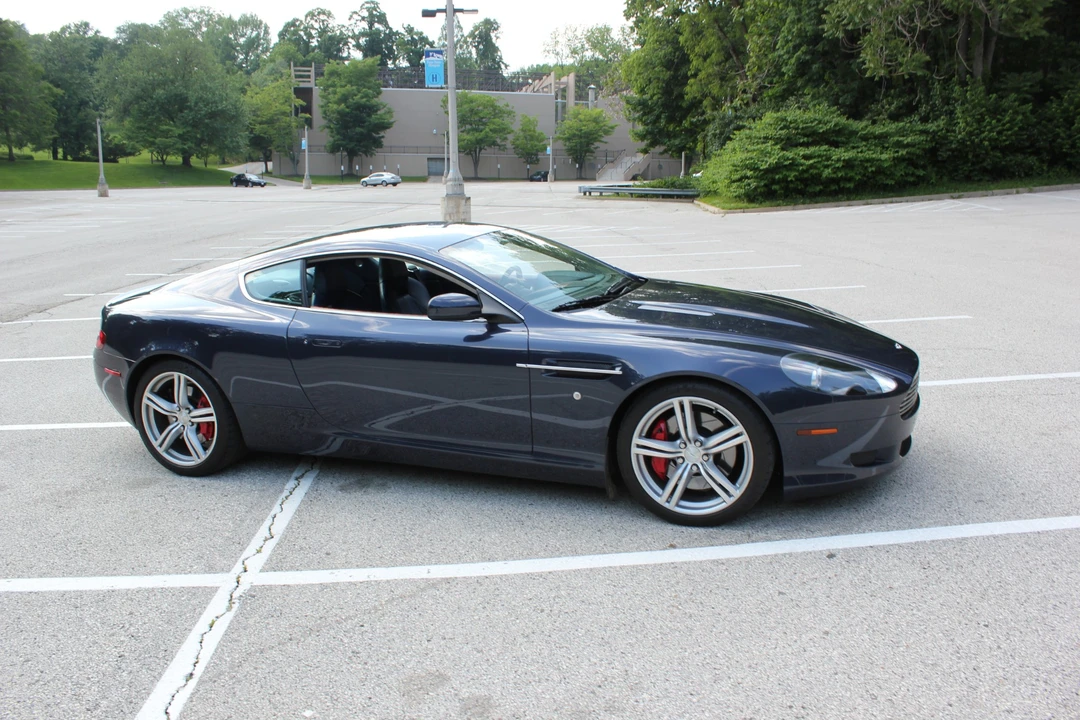 2009 Aston Martin DB9 - Image 14 of 31