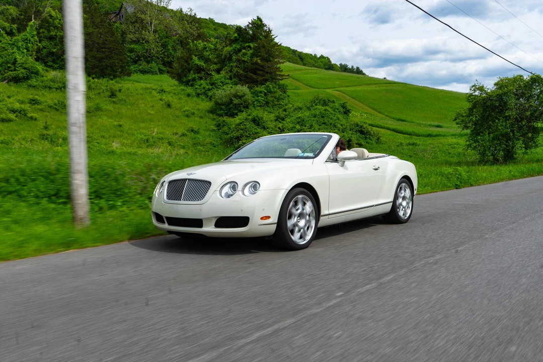 2009 Bentley Continental GTC - Image 2 of 31