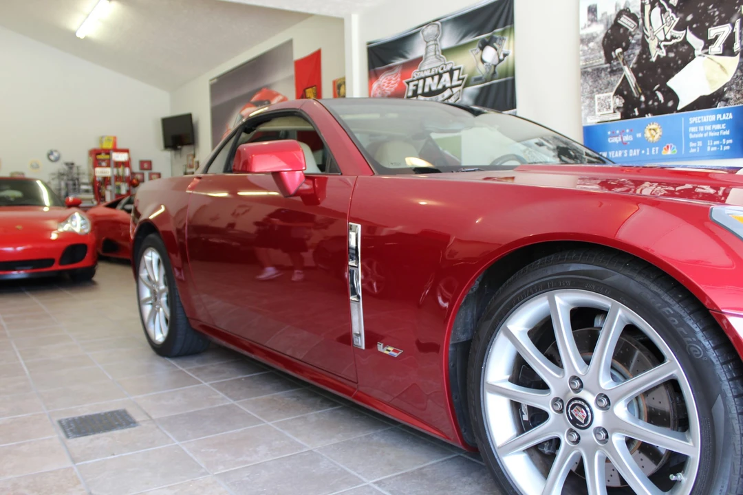 2009 Cadillac XLR-V - Image 27 of 31