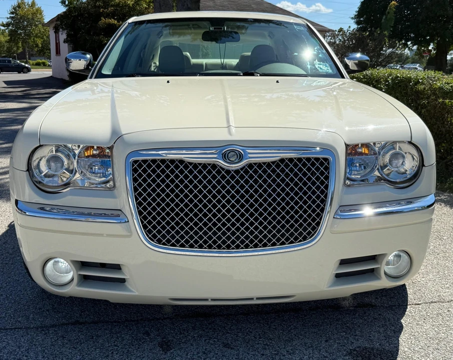 2009 Chrysler 300 (2005-2023) - Image 20 of 31