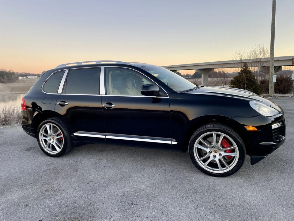 2009 Porsche 955/957 Cayenne Turbo - Image 23 of 31