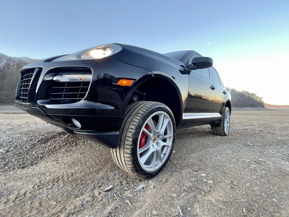 2009 Porsche 955/957 Cayenne Turbo - Image 5 of 31