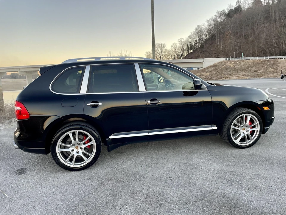2009 Porsche 955/957 Cayenne Turbo - Image 22 of 31