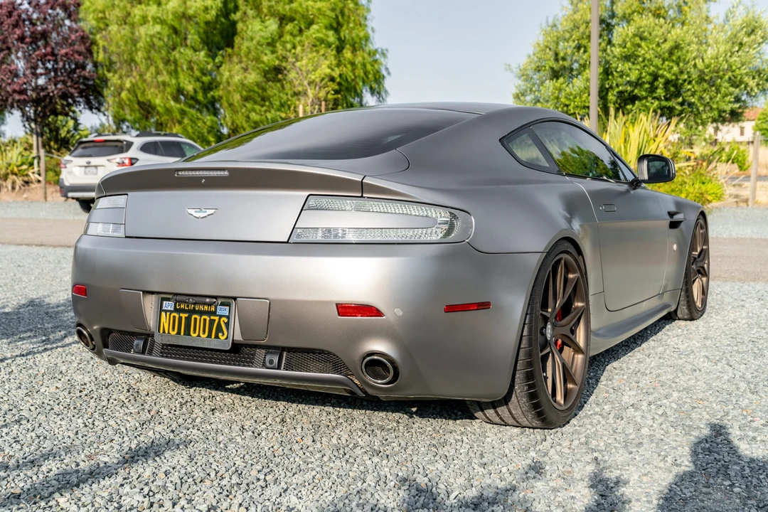 2010 Aston Martin V8 Vantage (2006-2017) - Image 8 of 31