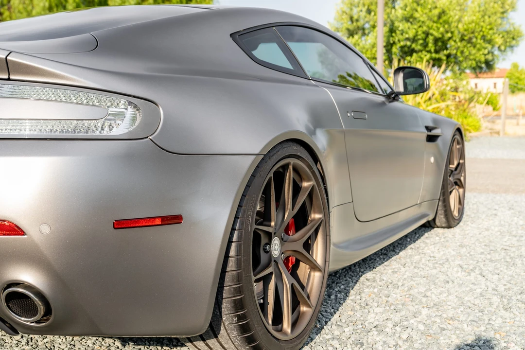 2010 Aston Martin V8 Vantage (2006-2017) - Image 31 of 31