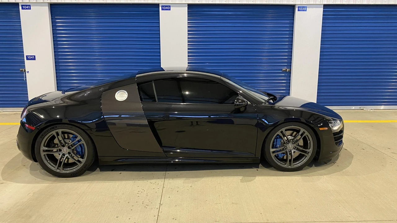 2010 Audi 42 R8 - Image 12 of 31