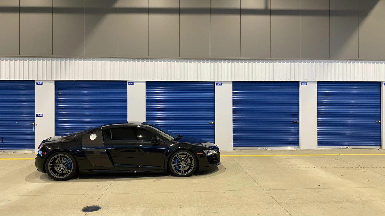 2010 Audi 42 R8 - Image 11 of 31
