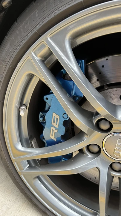 2010 Audi 42 R8 - Image 20 of 31