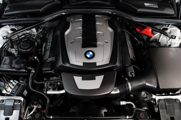 2010 BMW E63/E64 645Ci & 650i - Image 6 of 7