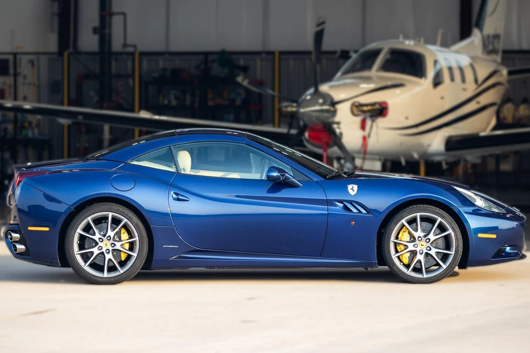 2010 Ferrari California - Image 6 of 31