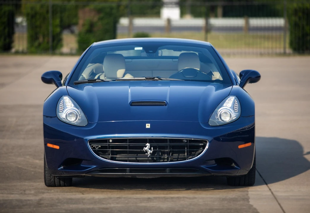 2010 Ferrari California - Image 8 of 31