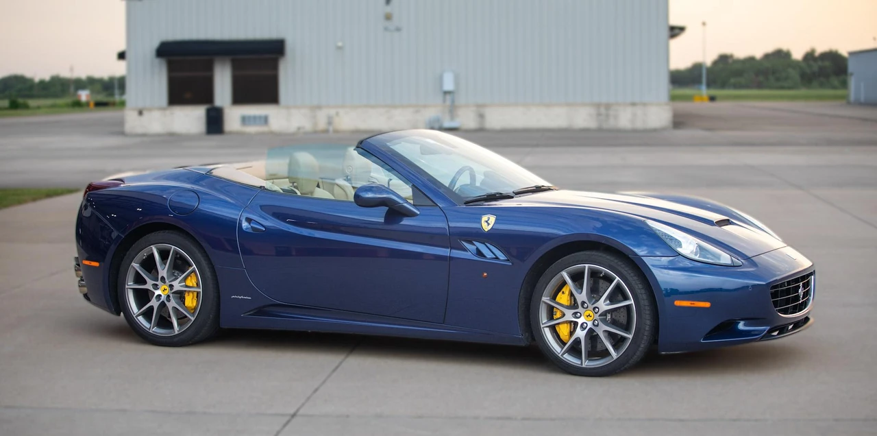 2010 Ferrari California - Image 22 of 31