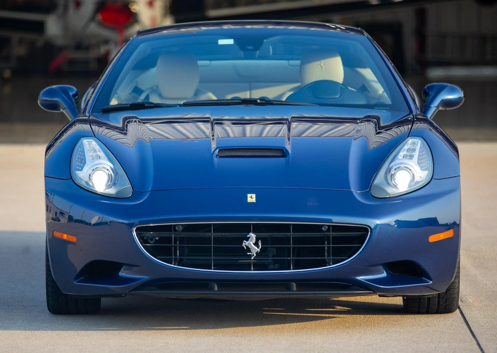 2010 Ferrari California - Image 9 of 31