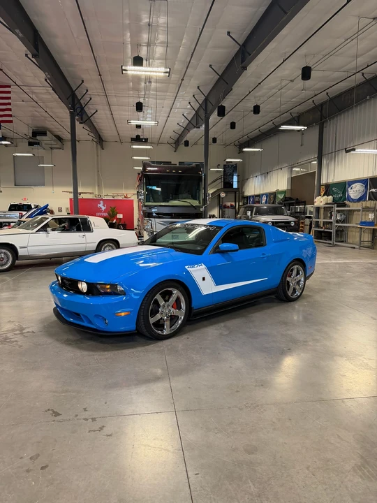 2010 Ford S197 Mustang - Image 2 of 31