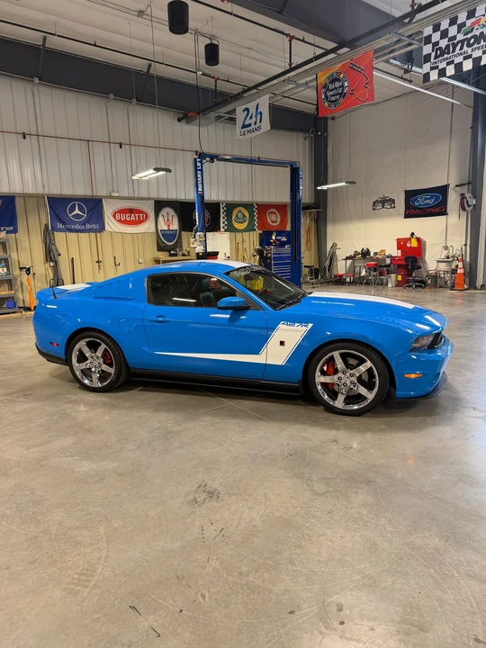 2010 Ford S197 Mustang - Image 10 of 31
