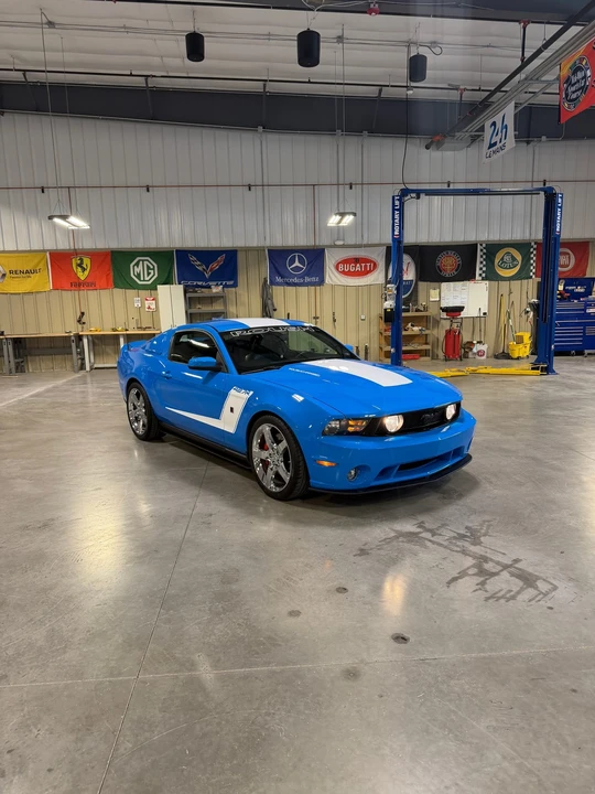 2010 Ford S197 Mustang - Image 8 of 31