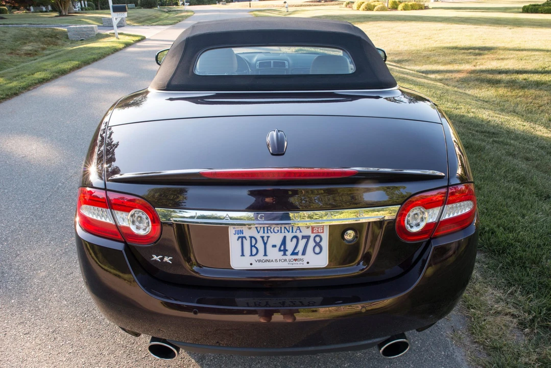 2010 Jaguar X150 XK - Image 10 of 31