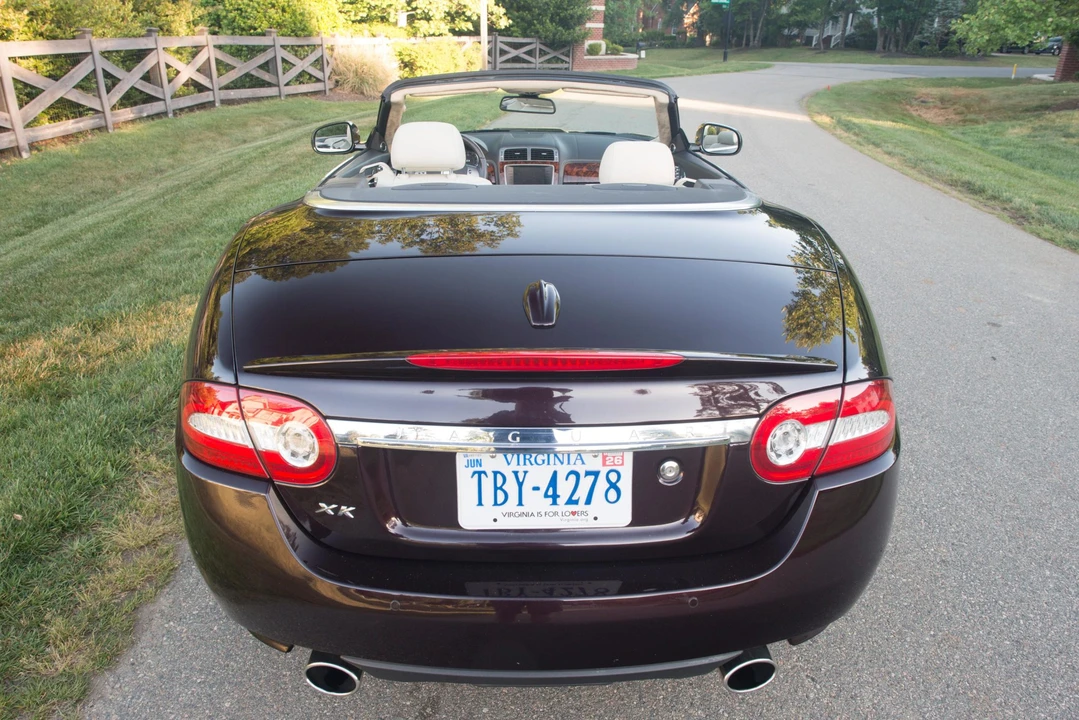 2010 Jaguar X150 XK - Image 11 of 31
