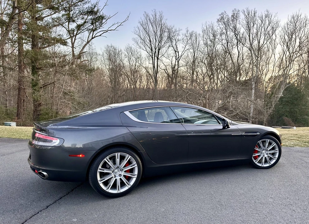 2011 Aston Martin Rapide - Image 21 of 31