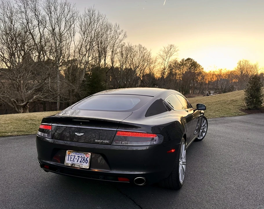 2011 Aston Martin Rapide - Image 24 of 31