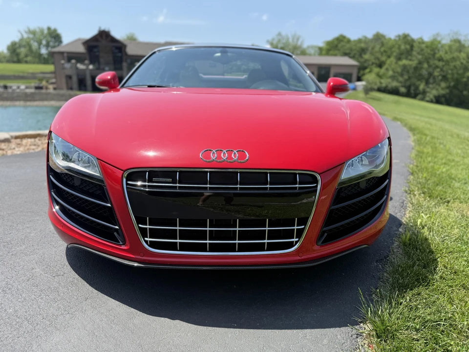 2011 Audi 42 R8 - Image 14 of 31