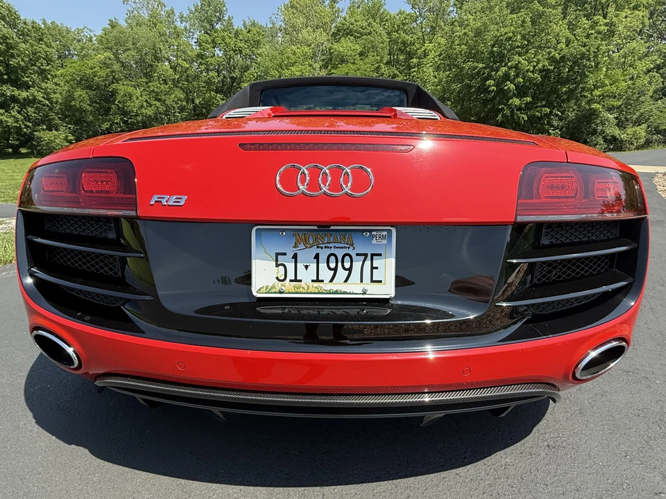 2011 Audi 42 R8 - Image 21 of 31