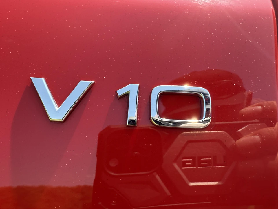2011 Audi 42 R8 - Image 27 of 31