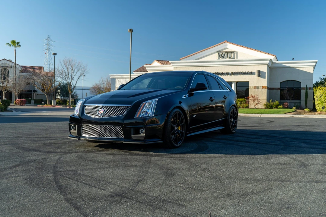 2011 Cadillac CTS-V 2nd Gen - Image 3 of 31