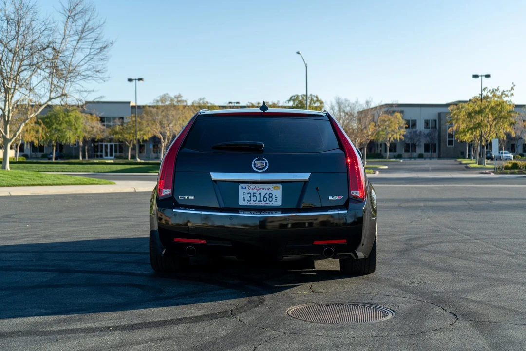 2011 Cadillac CTS-V 2nd Gen - Image 19 of 31