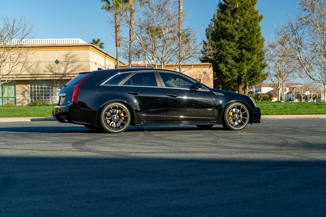 2011 Cadillac CTS-V 2nd Gen - Image 23 of 31