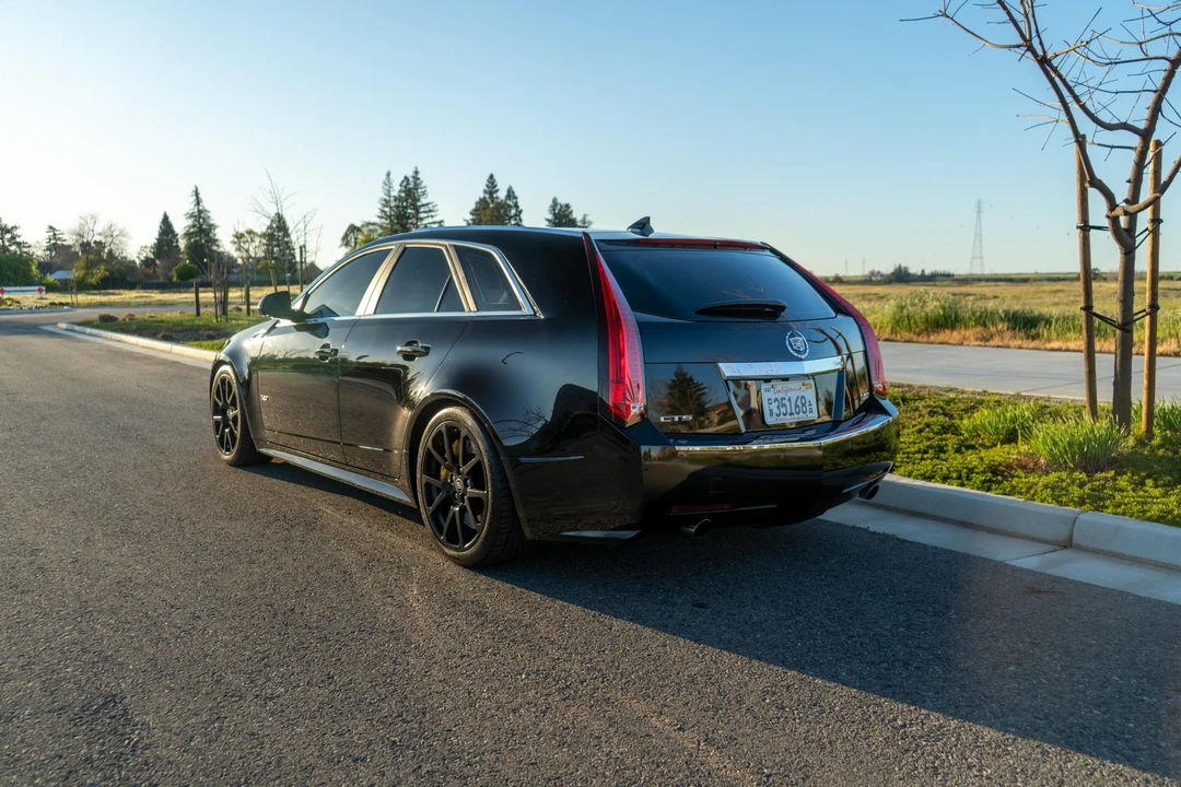 2011 Cadillac CTS-V 2nd Gen - Image 14 of 31
