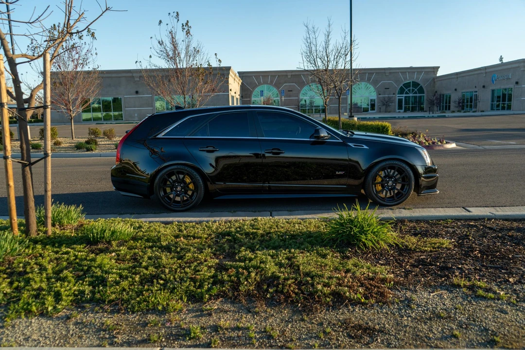 2011 Cadillac CTS-V 2nd Gen - Image 24 of 31