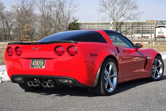 2011 Chevrolet Corvette C6 - Image 2 of 7