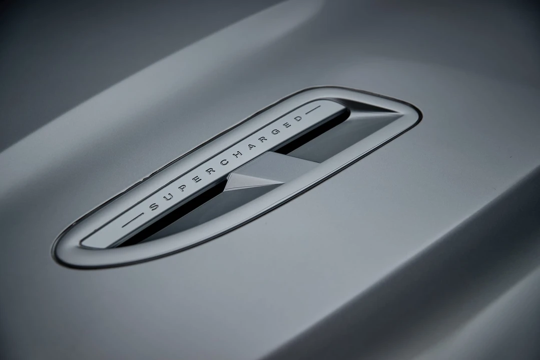 2011 Jaguar X250 XFR - Image 22 of 31