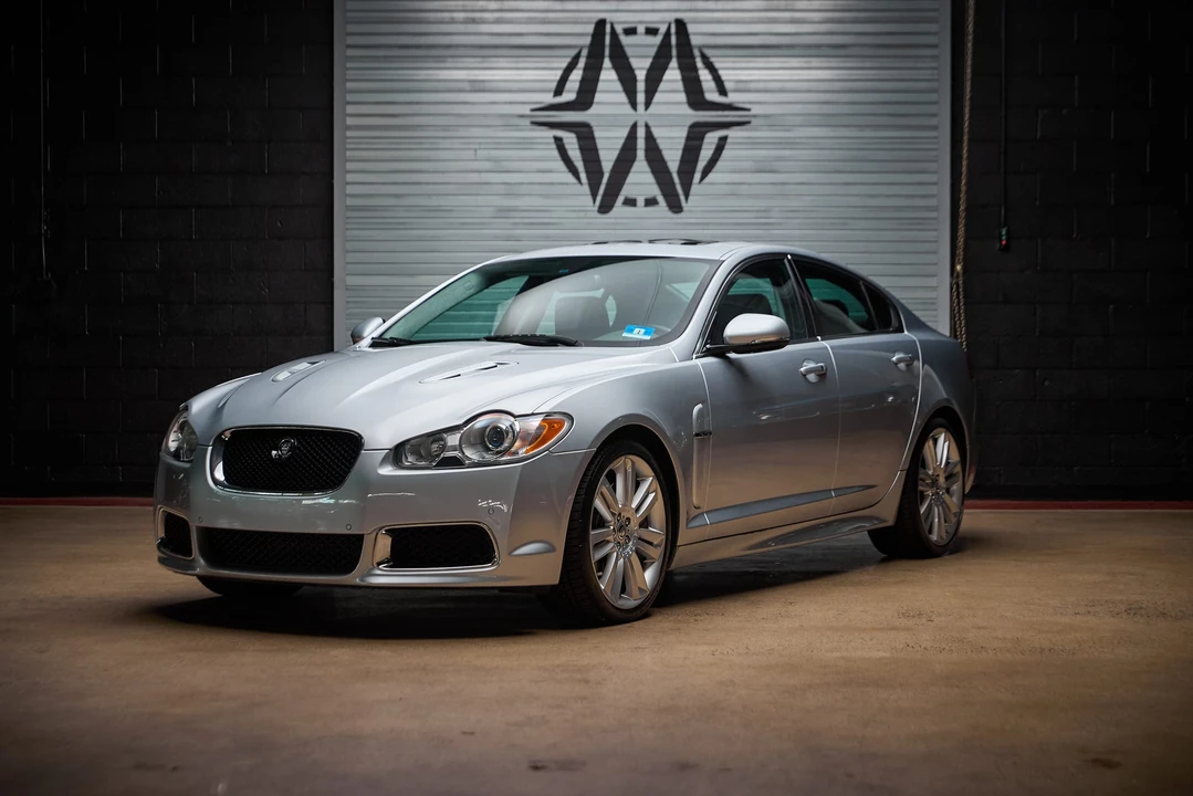 2011 Jaguar X250 XFR - Image 2 of 31