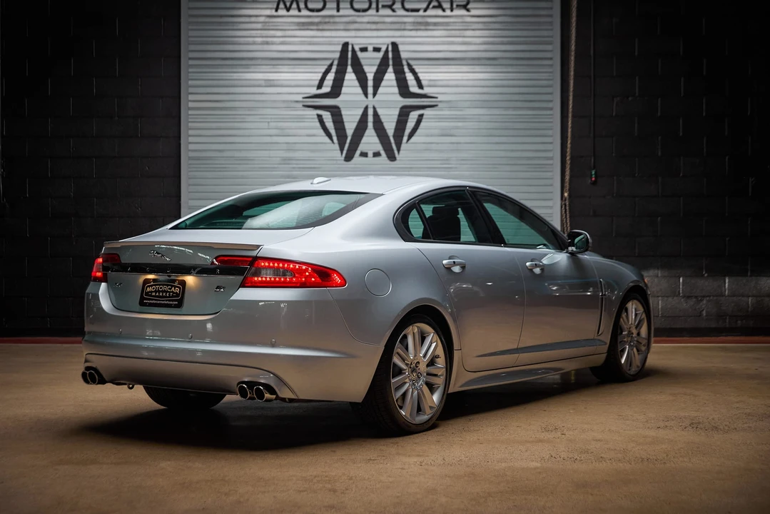 2011 Jaguar X250 XFR - Image 11 of 31